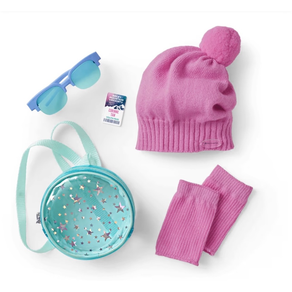 American Girl Corinne girl of the year 2022 Tan 6pc Pink Winter accessory Set